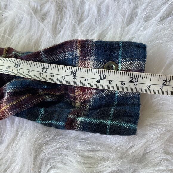 About A Girl Top Sz L Plaid Long Sleeve Button-Down Shirt Rayon Flannel Casual - Picture 9 of 9